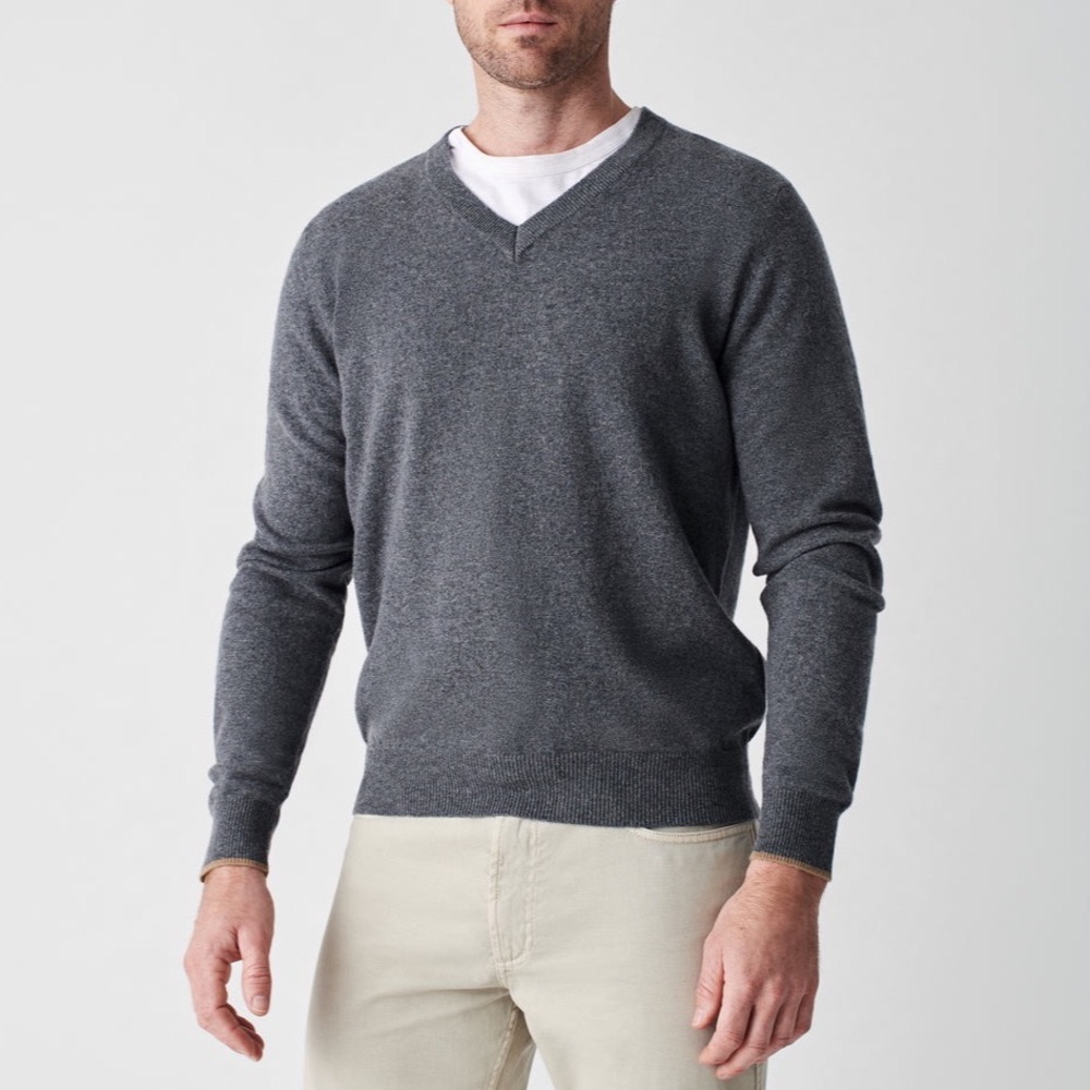 100% Cashmere Men’s Sweater V-Neck Grey Pullover Giorgio Sant’Angelo Size S NEW - Picture 1 of 6
